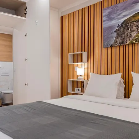 Noah's Ark By Lovelystay Cascaes